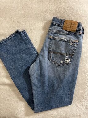 Abercrombie & Fitch Women's Medium Vintage Straight Leg Jeans